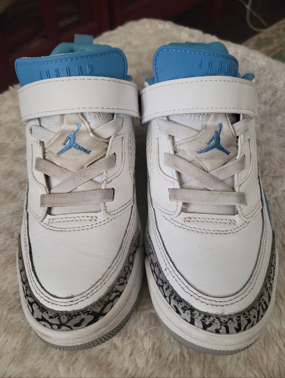 Jordan Kids White and Light Blue Retro Sneakers with Elephant Print